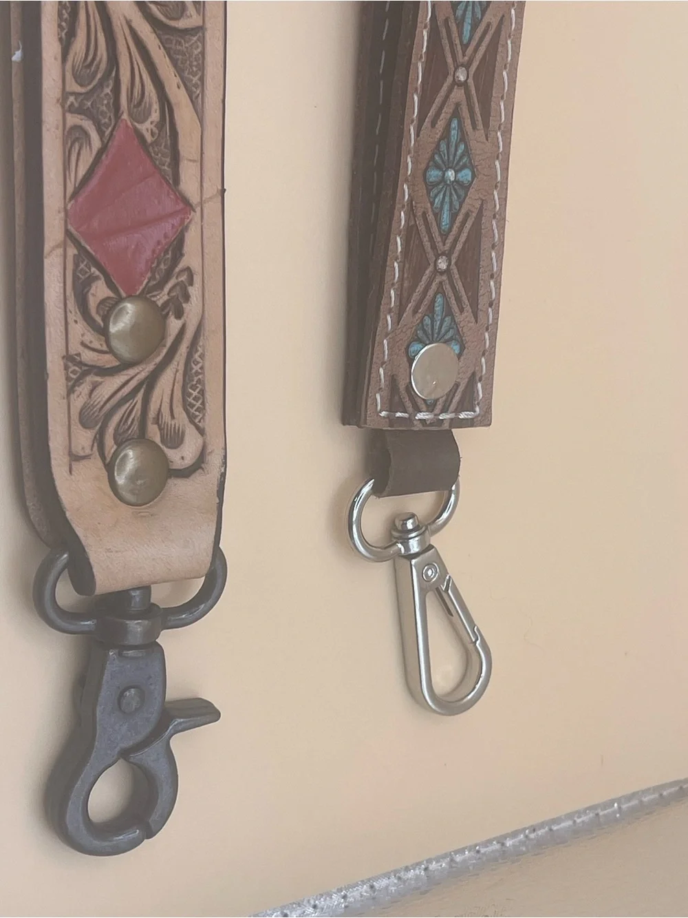 NWOT 2 Western Tooled Wristlet Keychains Poker Turquoise Floral